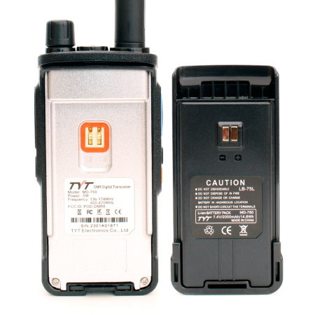 Цифровая рация TYT MD-750 5W IP54 2000 мАч Черный