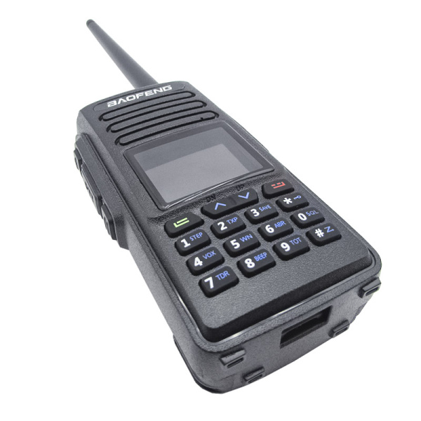 Рация Baofeng BF-1702L Tri-Band 5W IP54 2200 мАч Type-C Черный